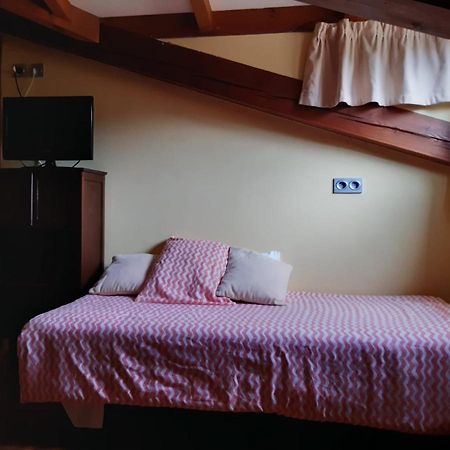 Hotel La Plaza Proaza Buitenkant foto